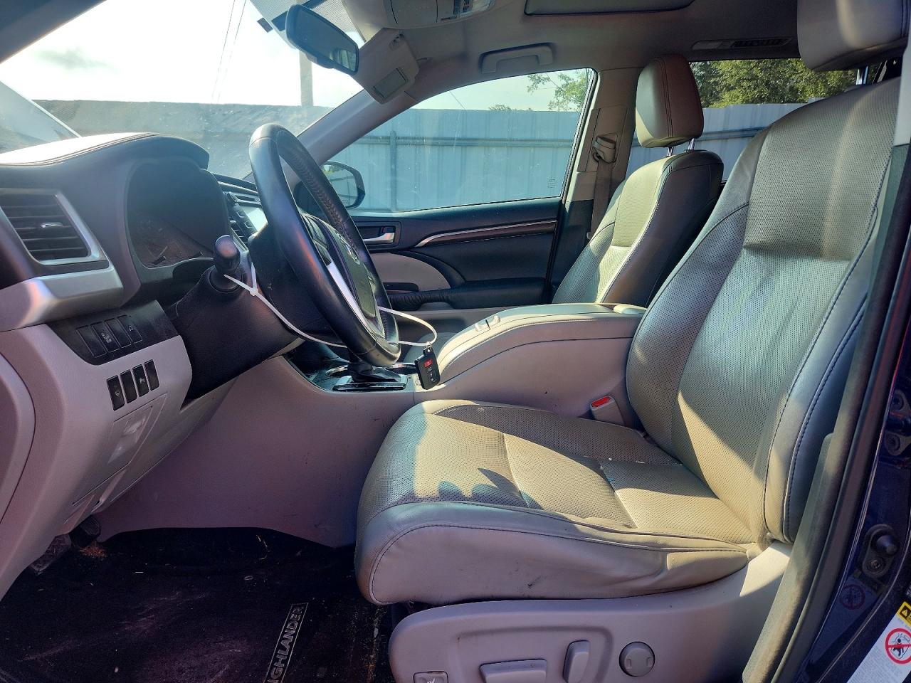 2015 TOYOTA HIGHLANDER