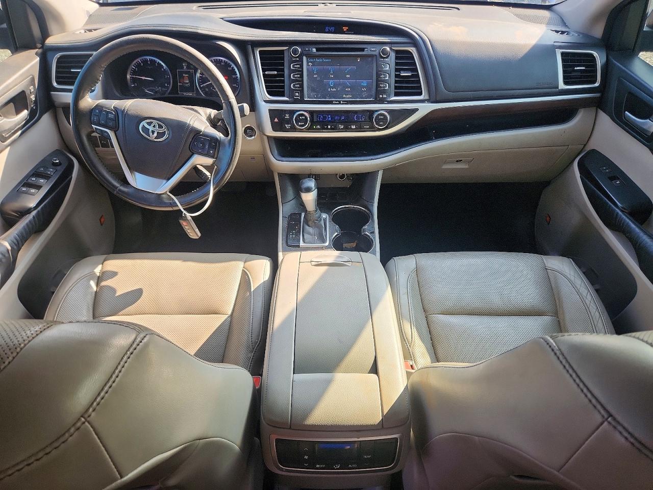 2015 TOYOTA HIGHLANDER
