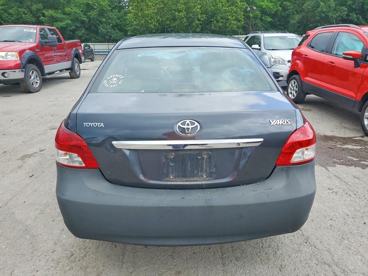 2010 TOYOTA YARIS
