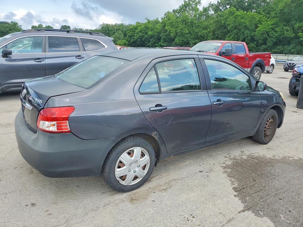 2010 TOYOTA YARIS