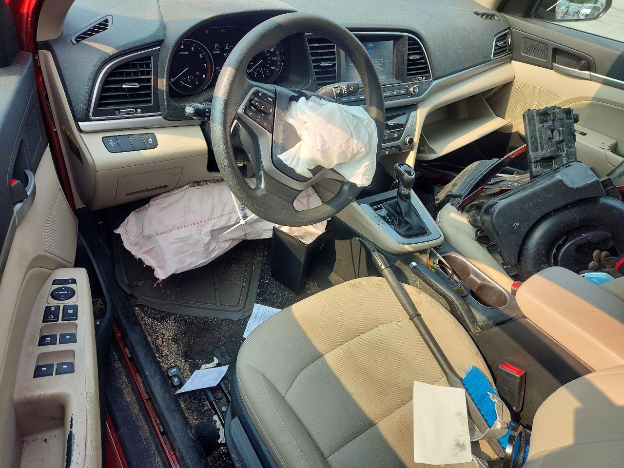 2017 HYUNDAI ELANTRA