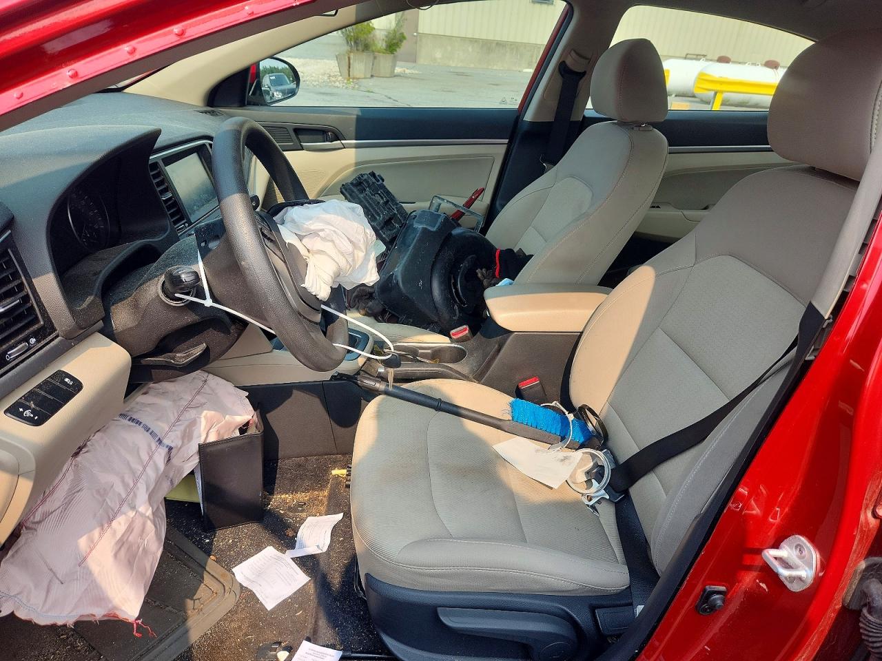 2017 HYUNDAI ELANTRA