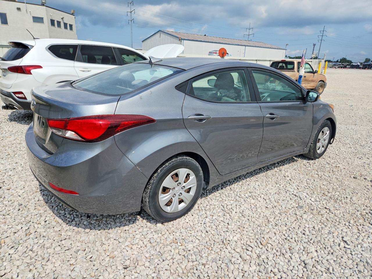 2016 HYUNDAI ELANTRA