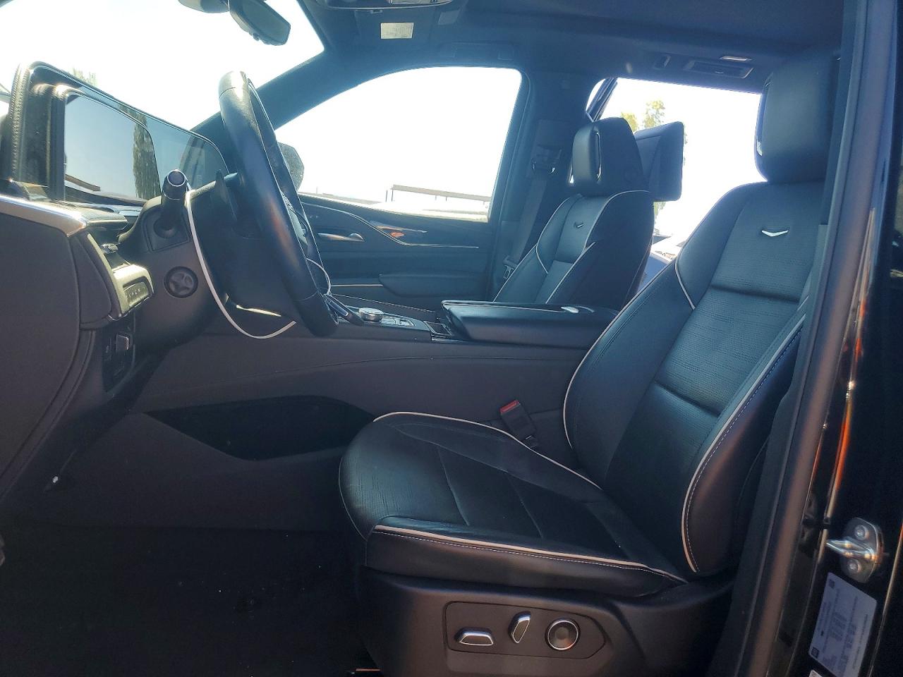 2023 CADILLAC ESCALADE