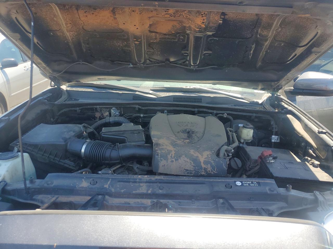 2017 TOYOTA TACOMA