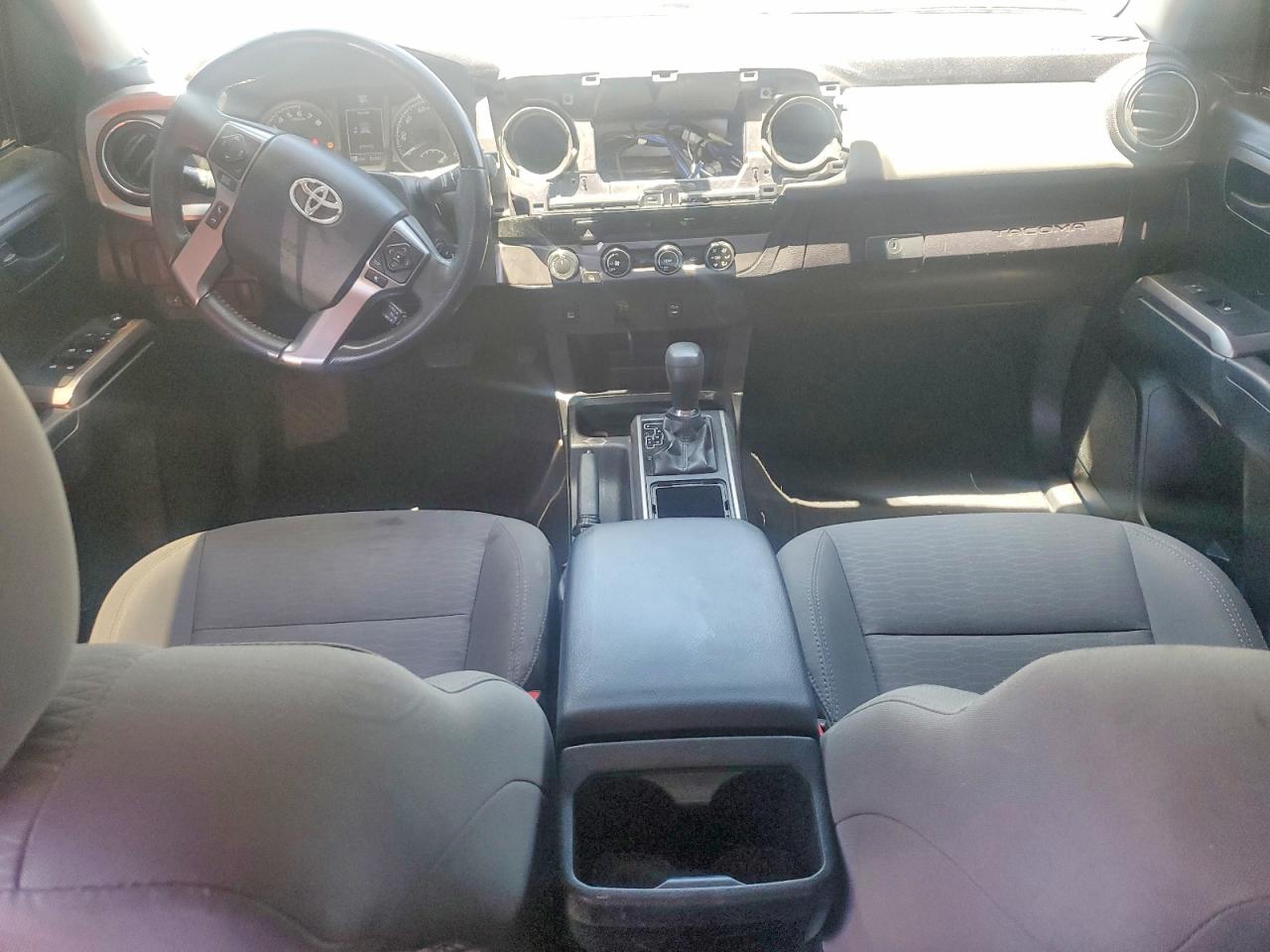 2017 TOYOTA TACOMA