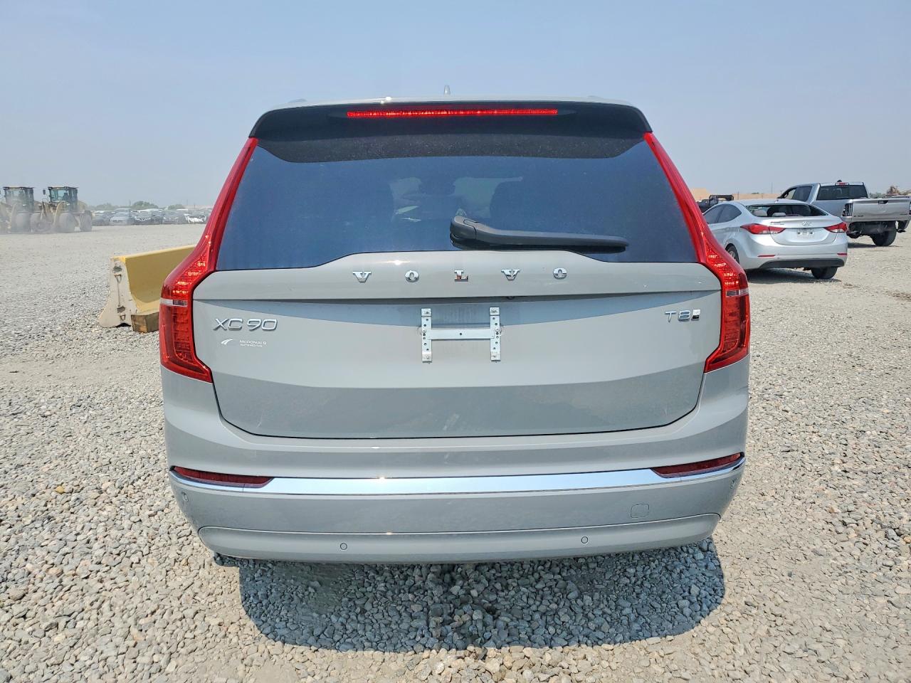 2025 VOLVO XC90