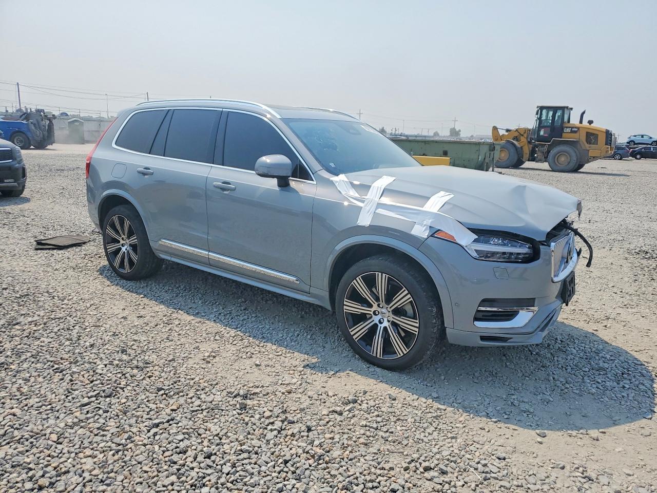 2025 VOLVO XC90