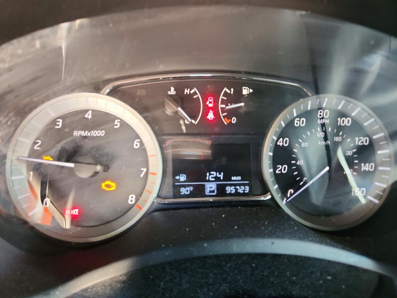2015 NISSAN SENTRA
