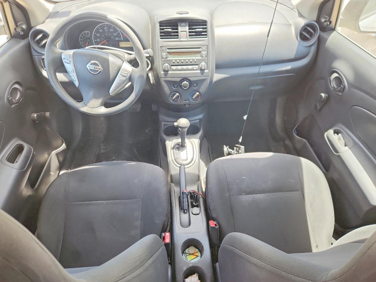2015 NISSAN VERSA