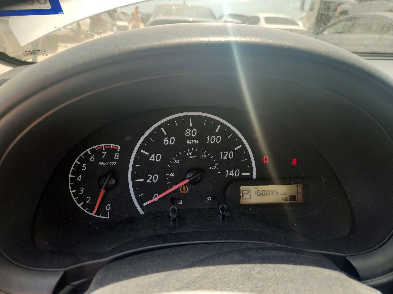 2015 NISSAN VERSA