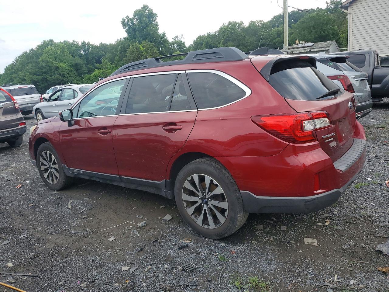 2016 SUBARU OUTBACK