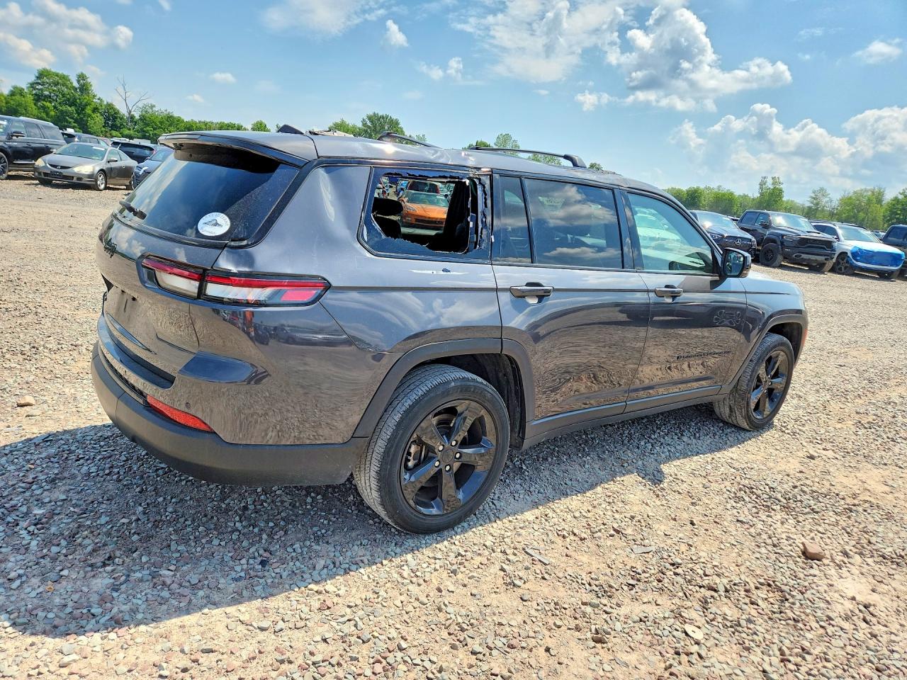 2023 JEEP CHEROKEE