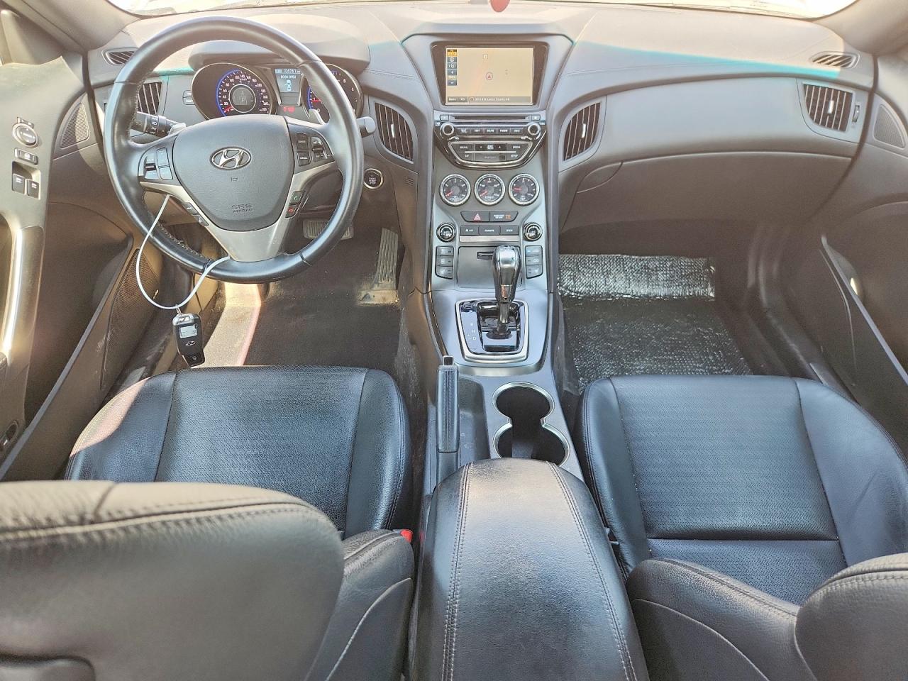2016 HYUNDAI GENESIS