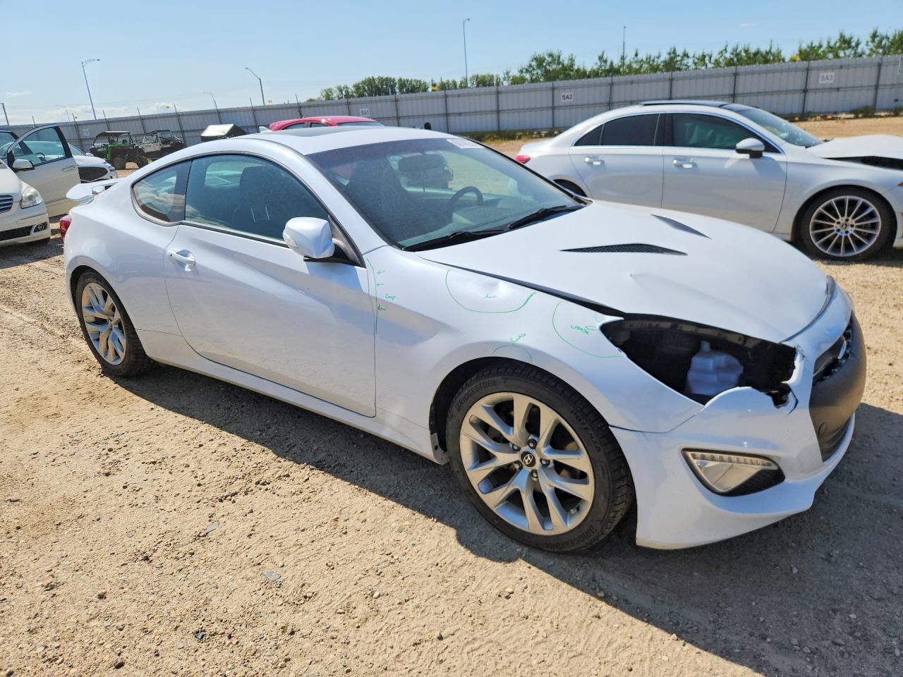 2016 HYUNDAI GENESIS