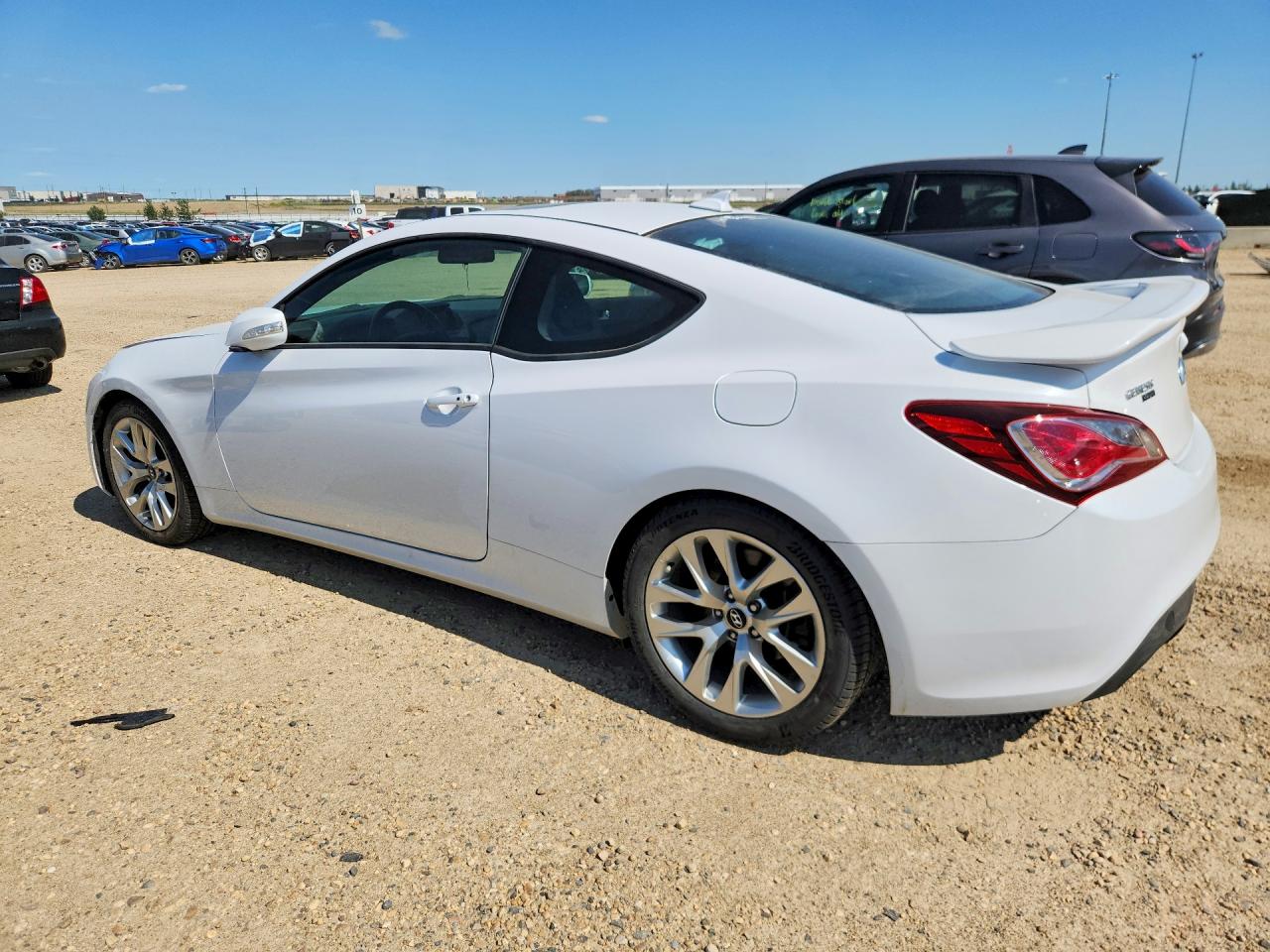 2016 HYUNDAI GENESIS