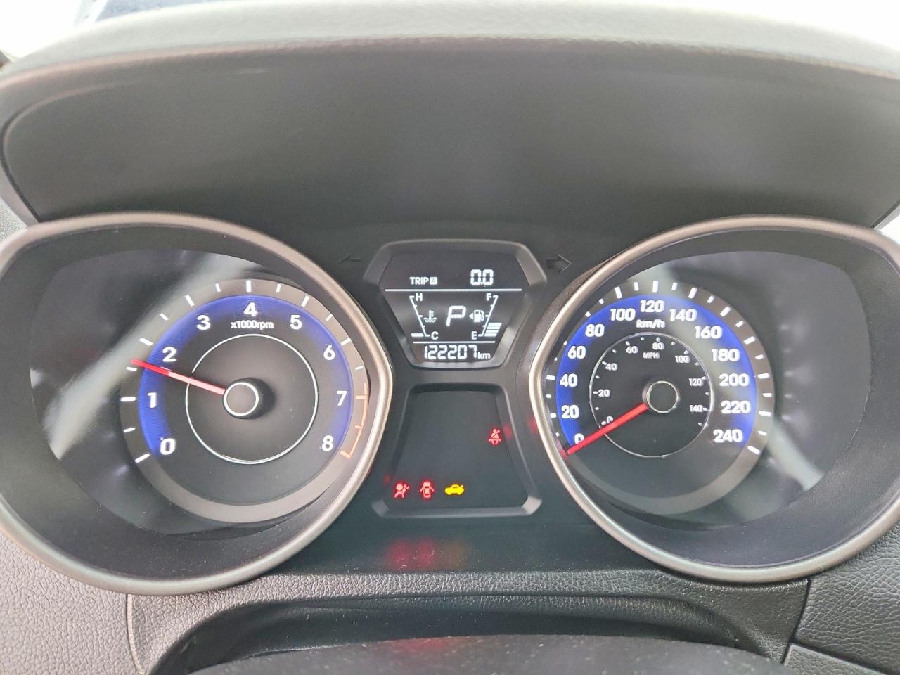 2016 HYUNDAI ELANTRA