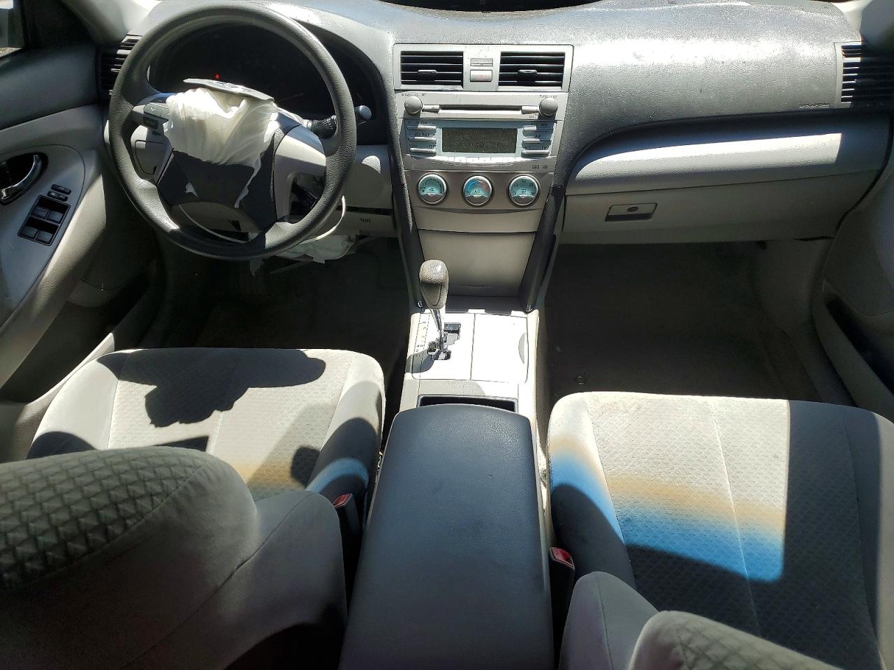 2009 TOYOTA CAMRY