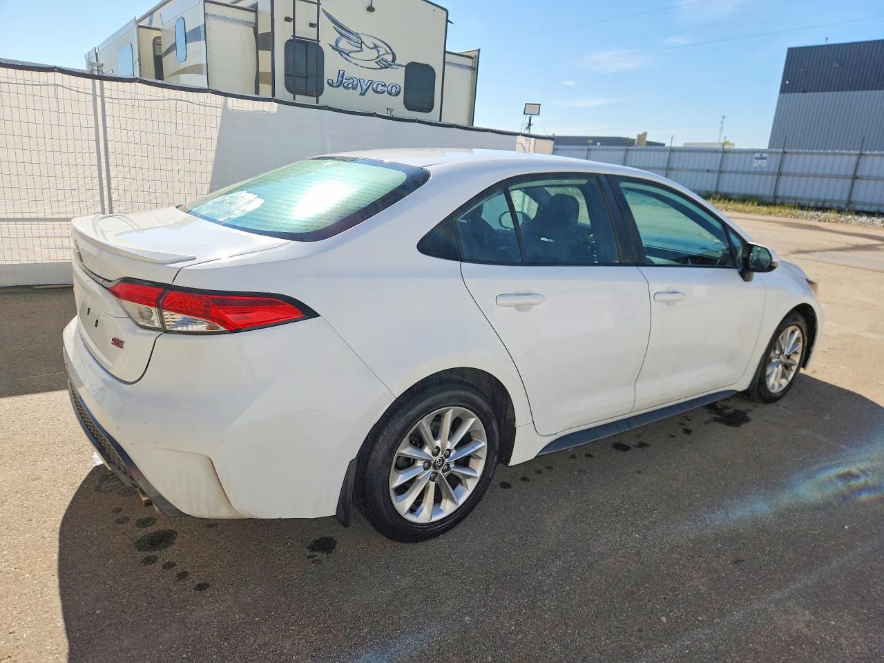 2021 TOYOTA COROLLA
