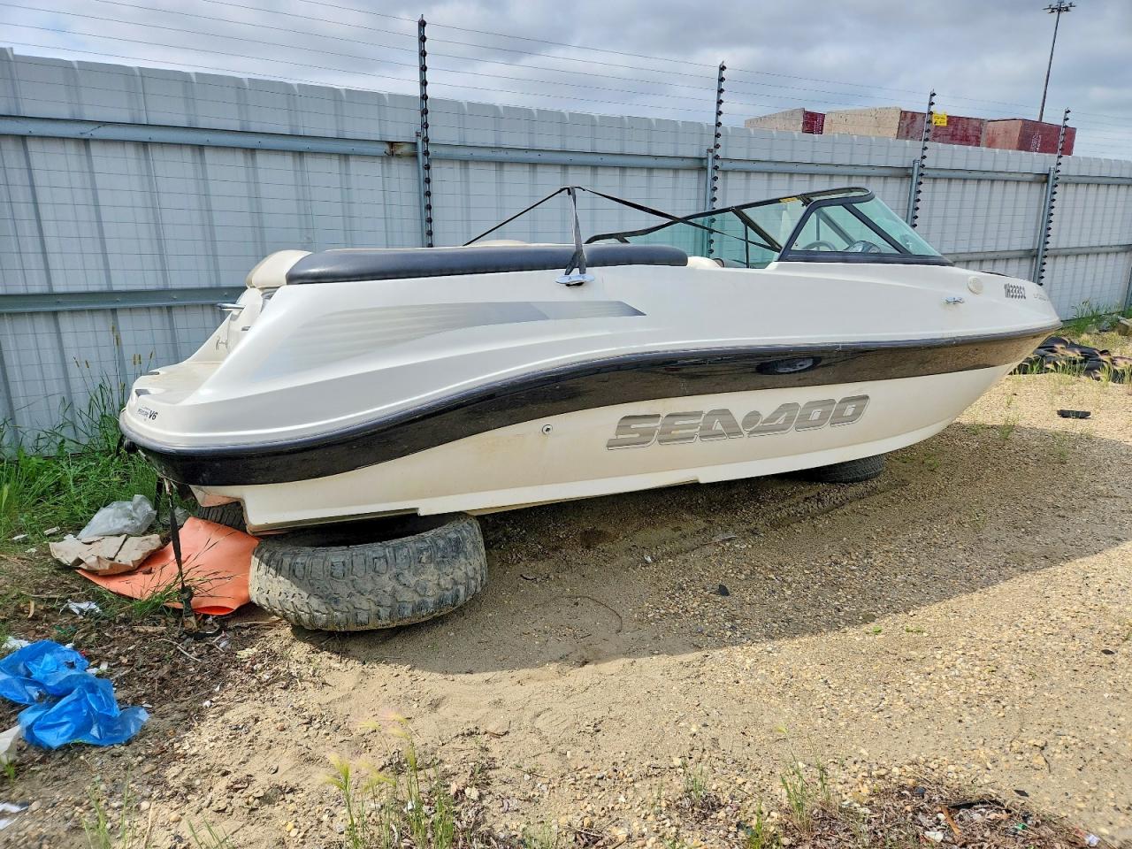 2005 SEADOO Boat