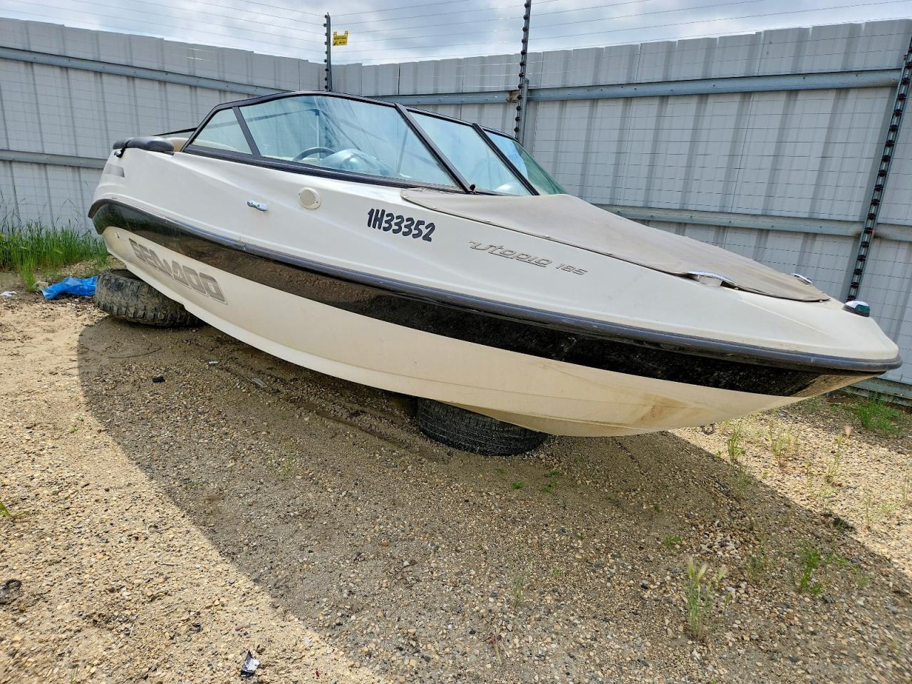 2005 SEADOO Boat