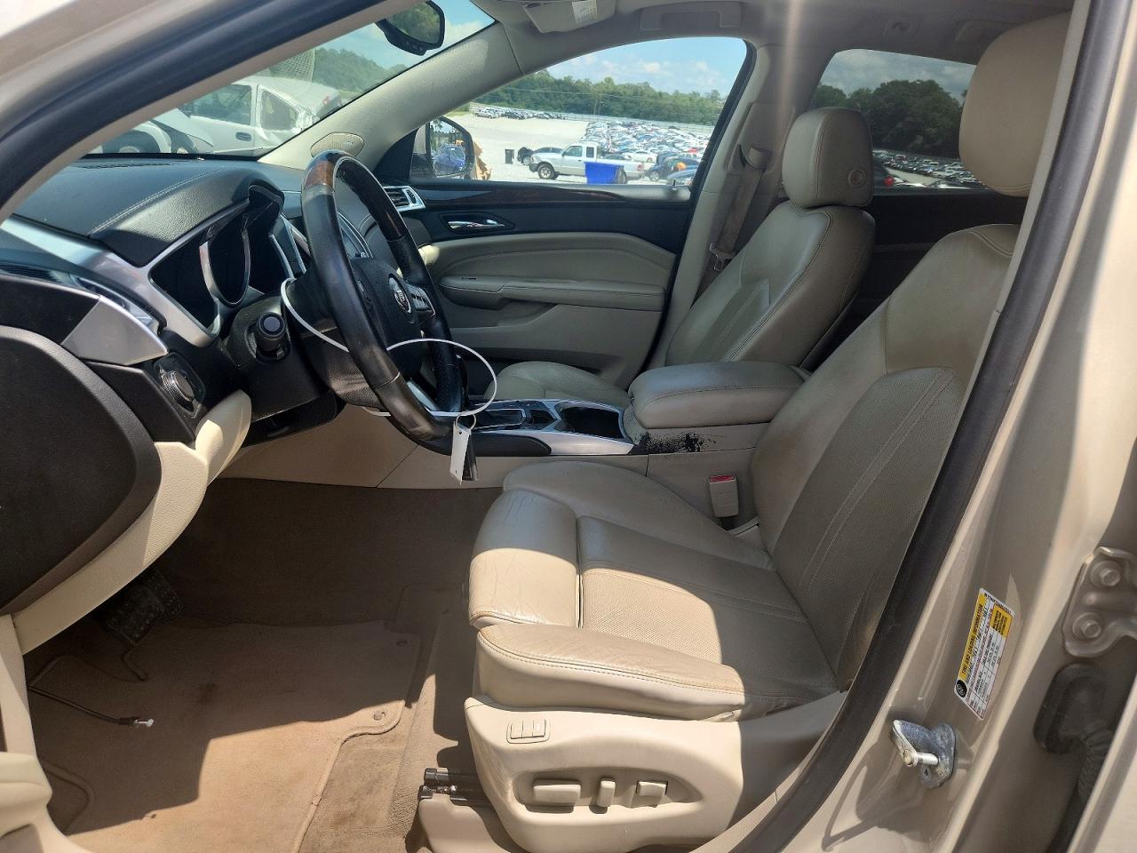 2010 CADILLAC SRX