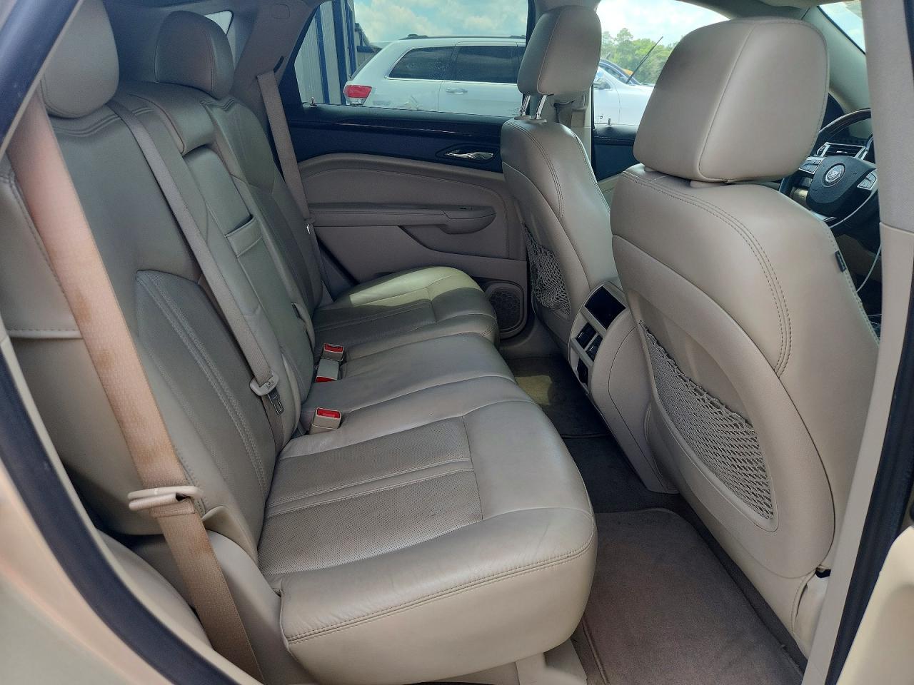 2010 CADILLAC SRX