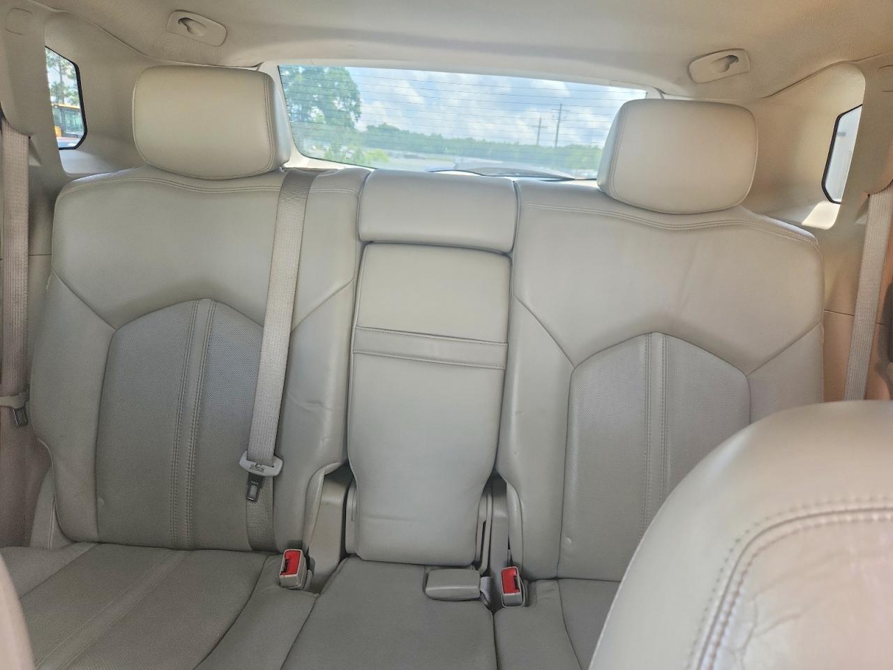 2010 CADILLAC SRX