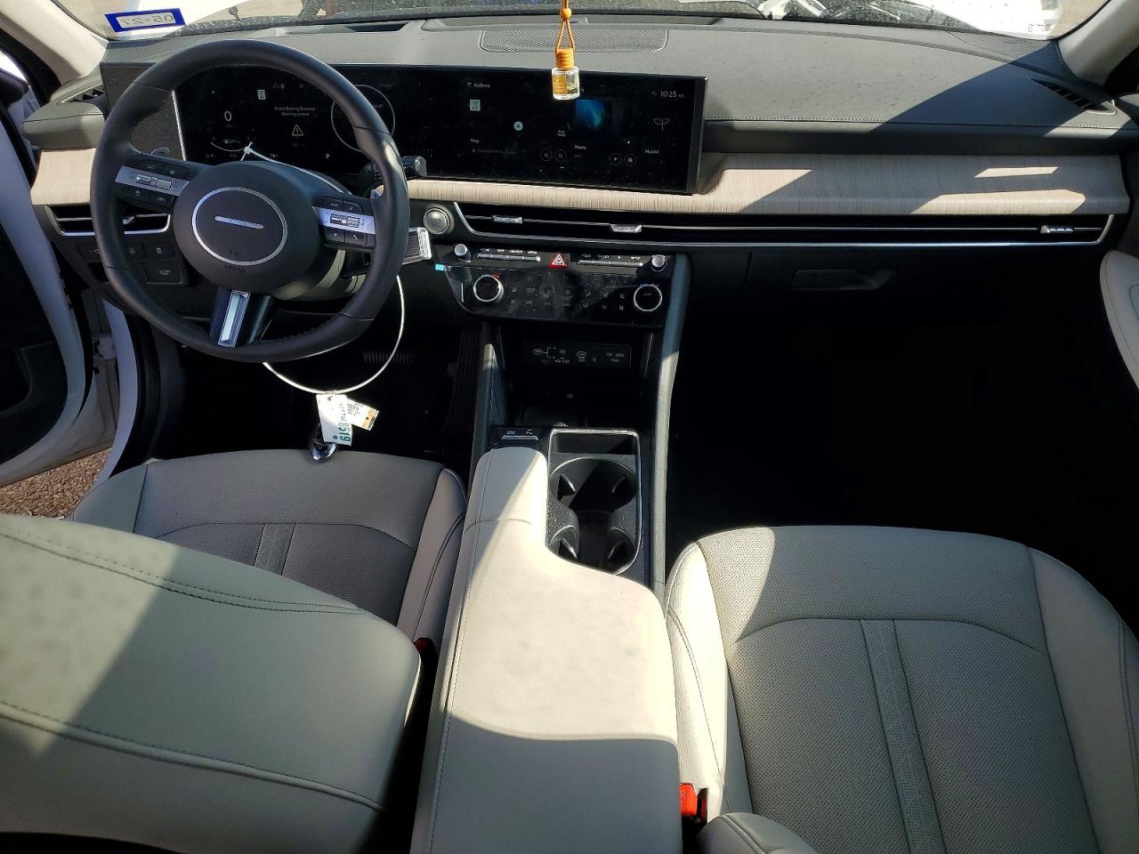 2025 HYUNDAI SONATA