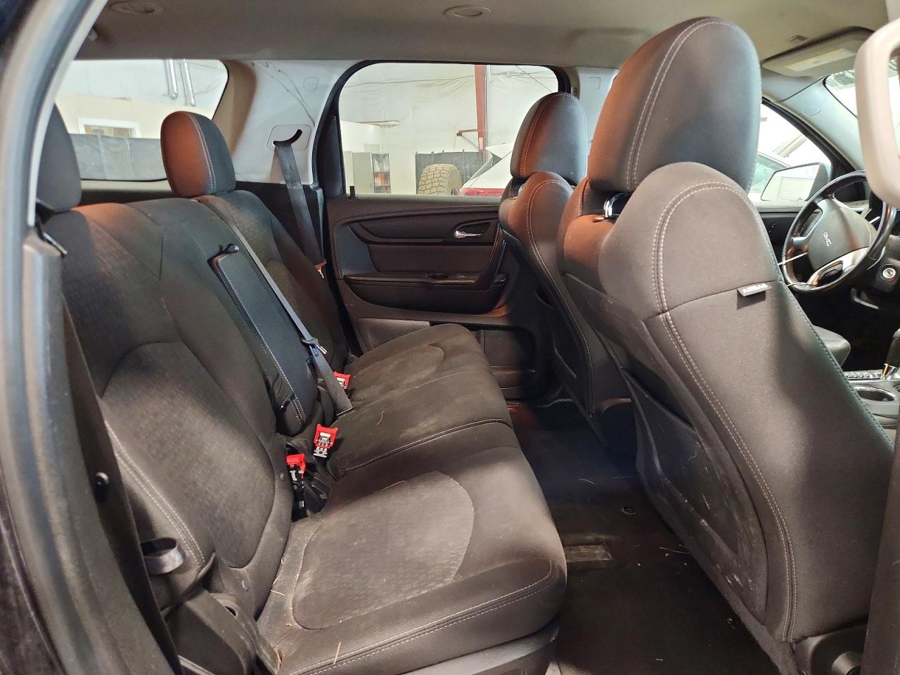 2016 GMC ACADIA