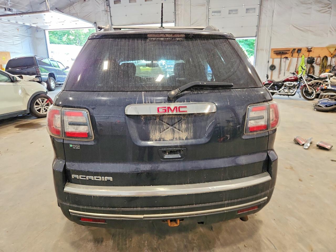 2016 GMC ACADIA