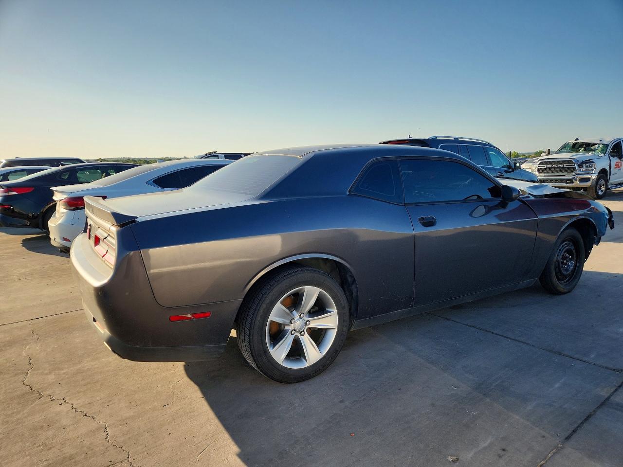 2016 DODGE CHALLENGER