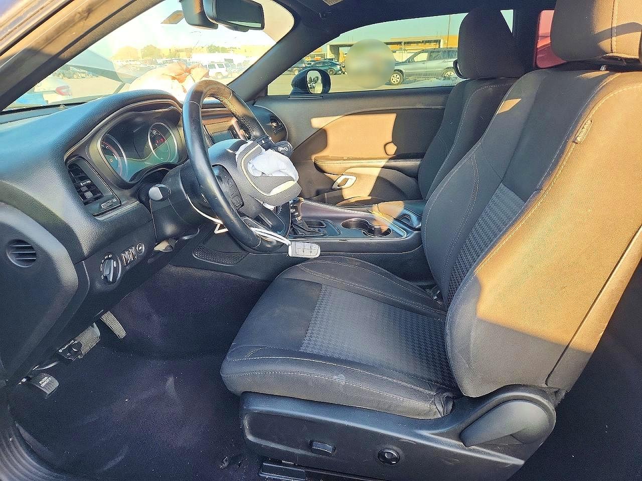 2016 DODGE CHALLENGER