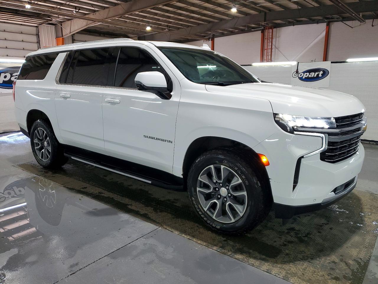 2022 CHEVROLET SUBURBAN
