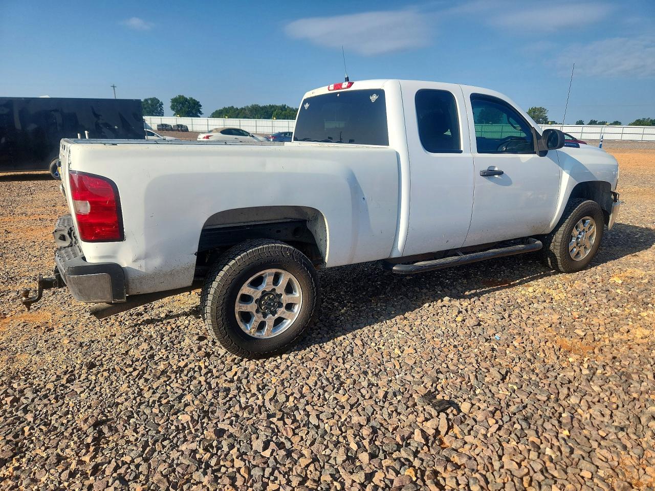 2011 CHEVROLET SILVERADO