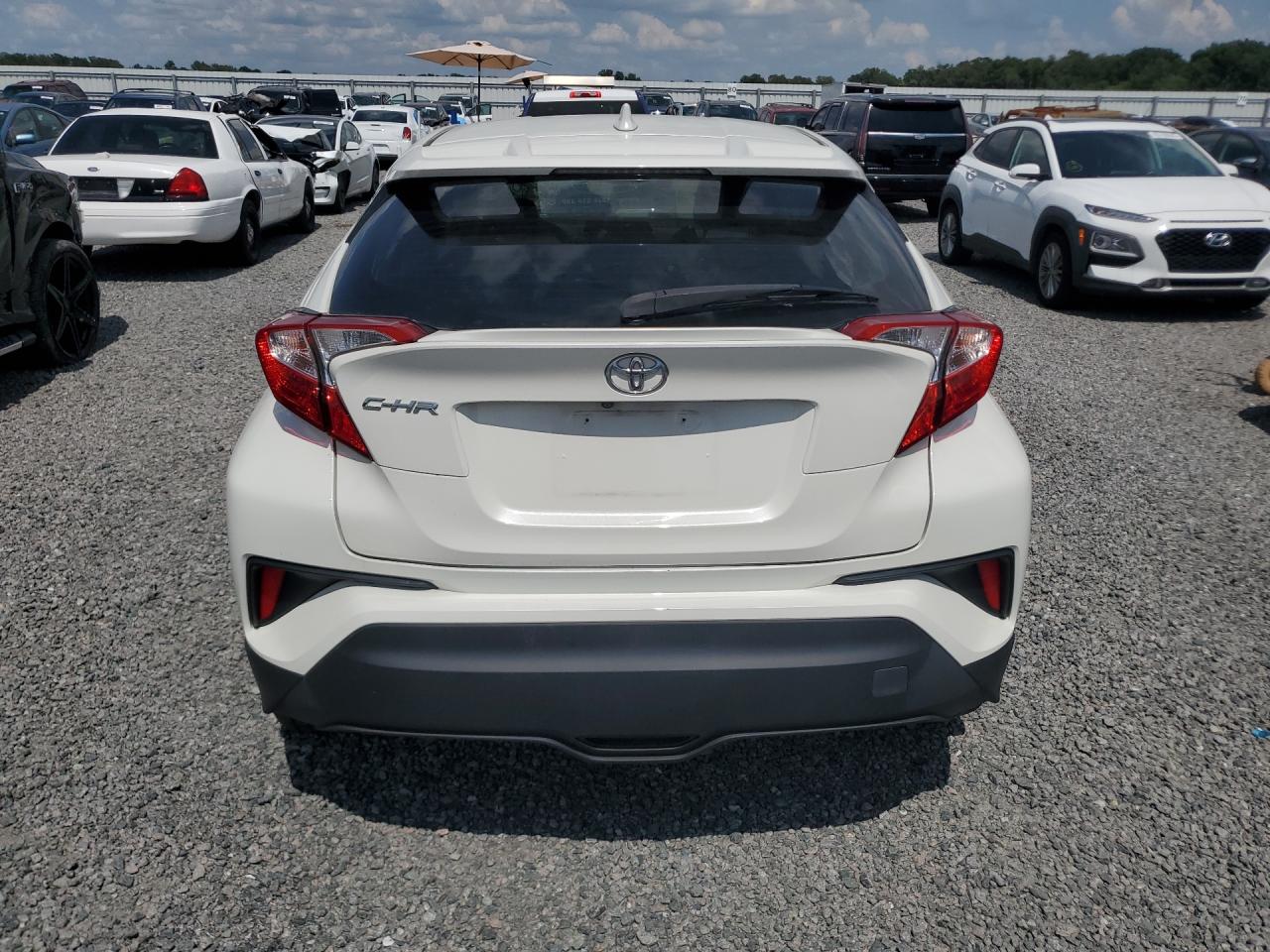 2018 TOYOTA C-HR
