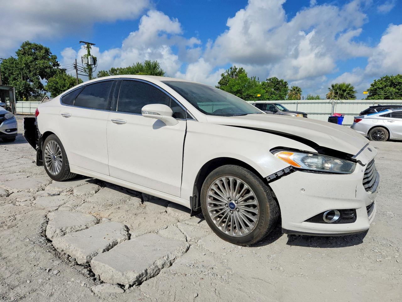 2014 FORD FUSION