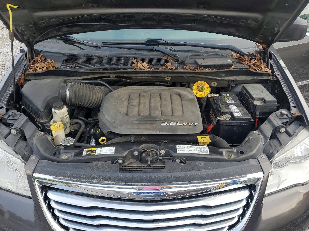 2016 CHRYSLER MINIVAN
