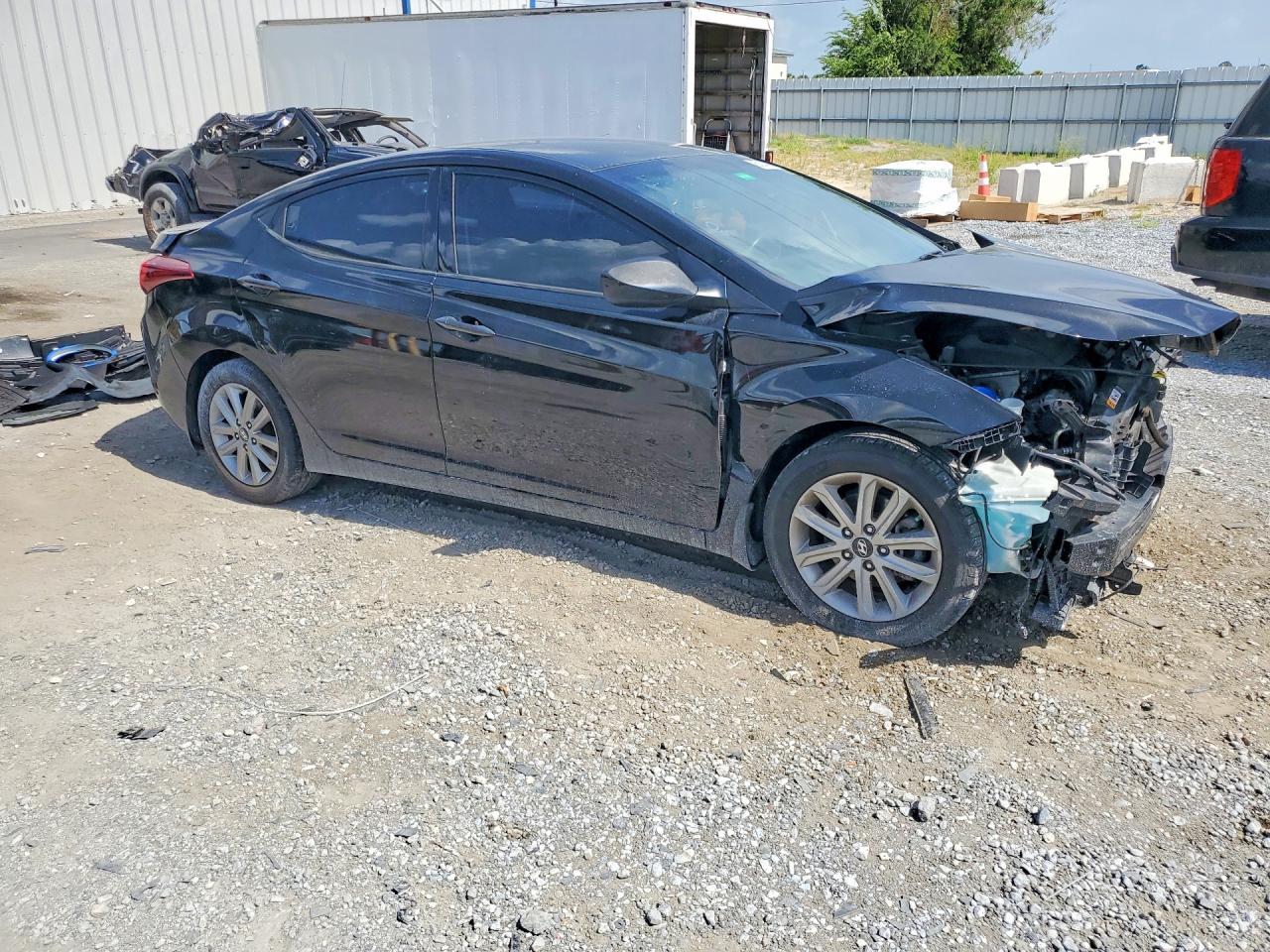 2016 HYUNDAI ELANTRA