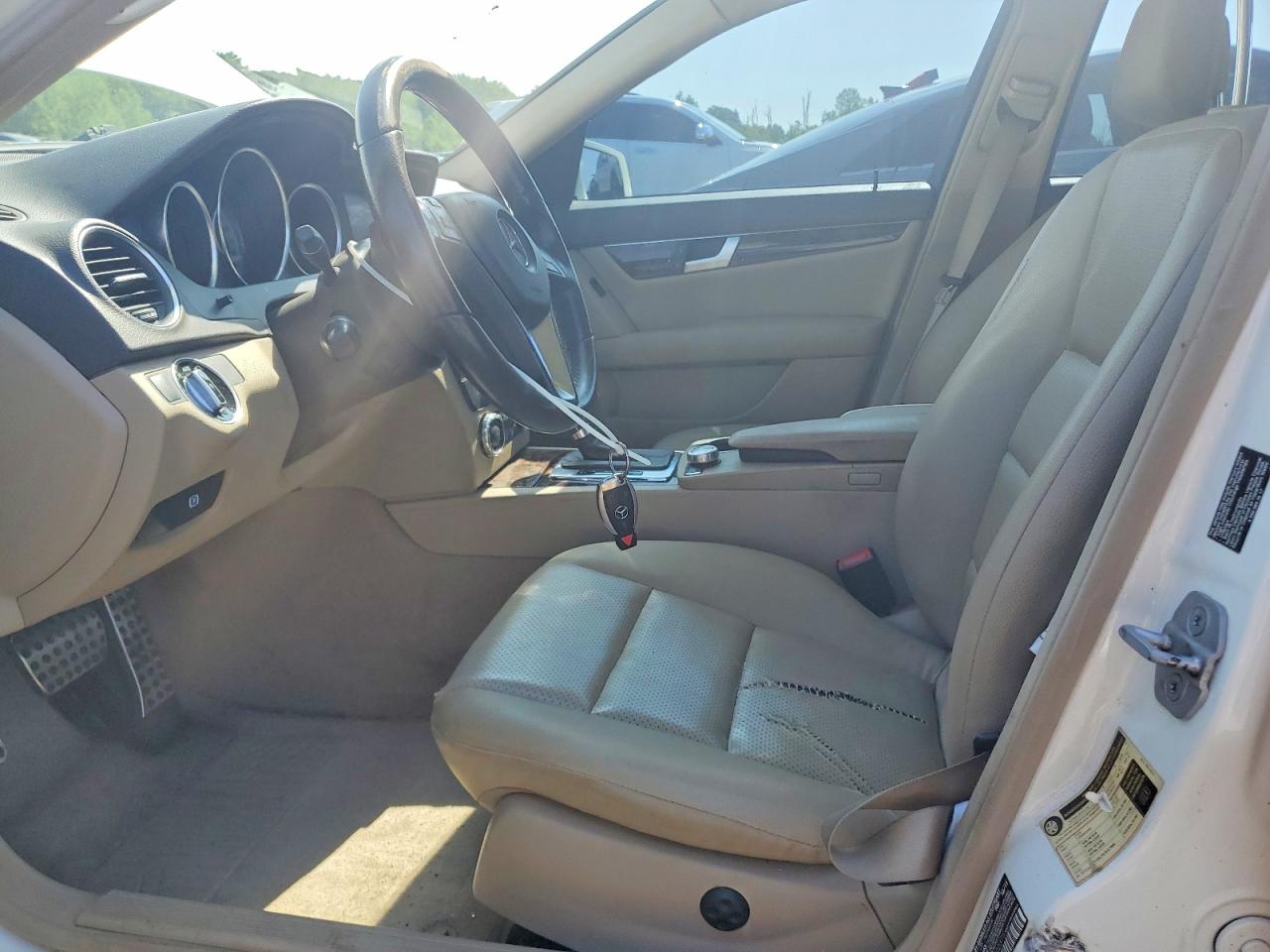 2012 MERCEDES-BENZ C-CLASS
