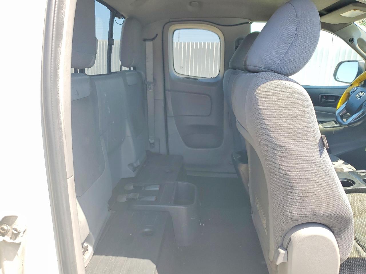 2014 TOYOTA TACOMA