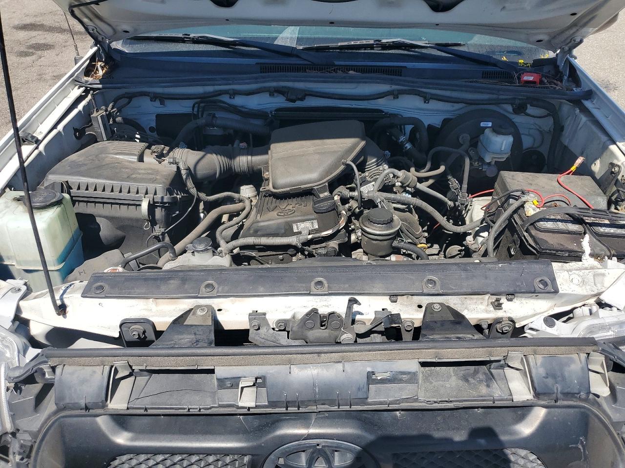 2014 TOYOTA TACOMA