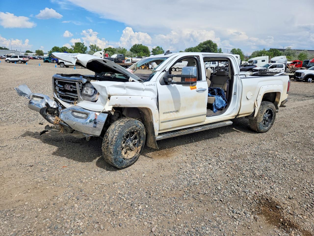 2018 GMC SIERRA