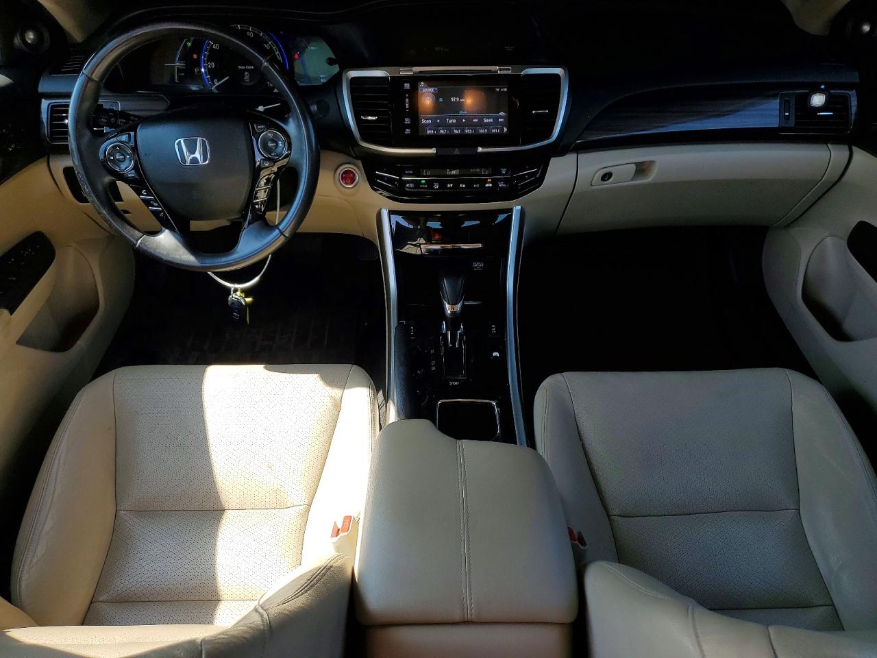 2017 HONDA ACCORD