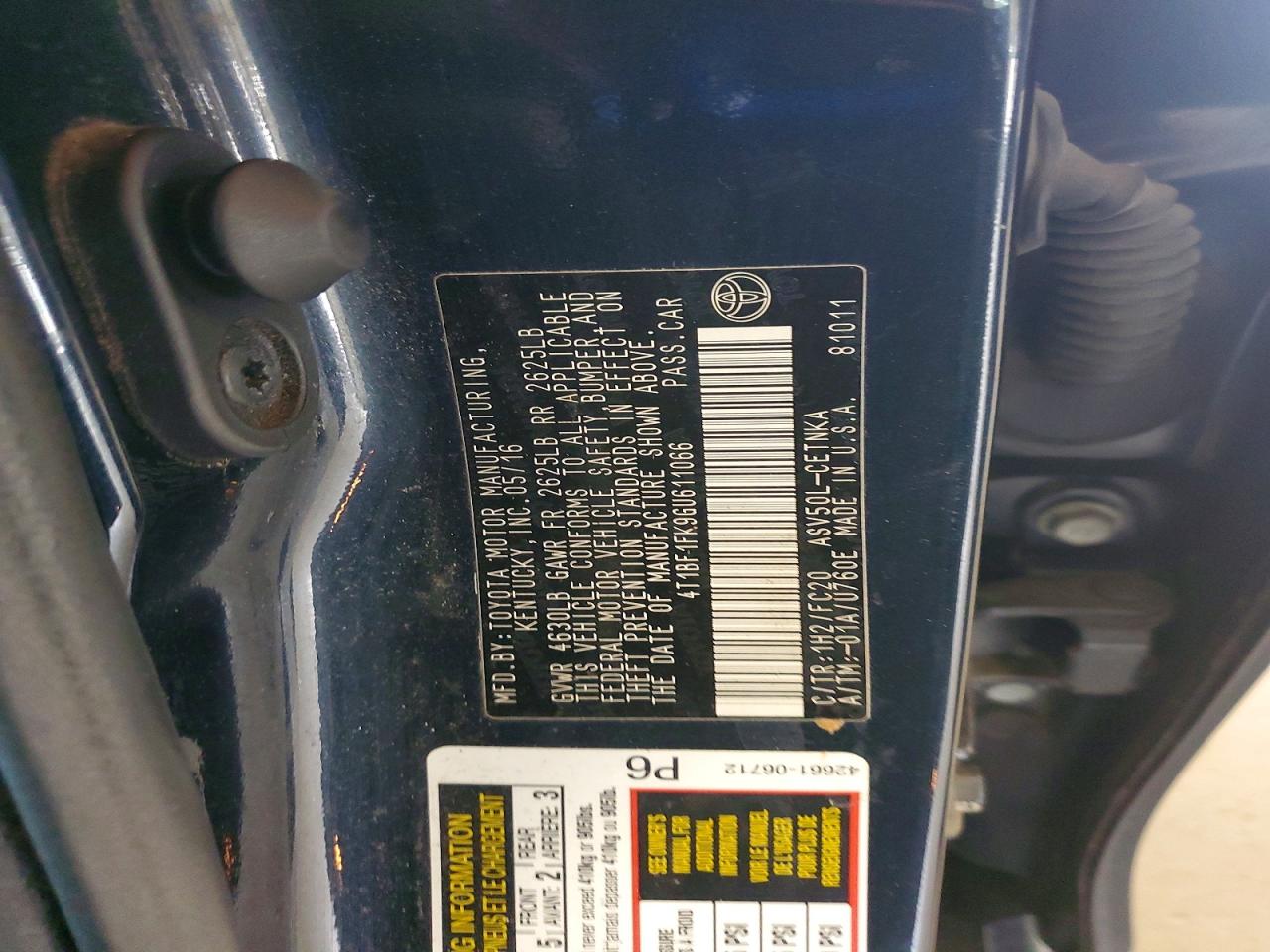 2016 TOYOTA CAMRY