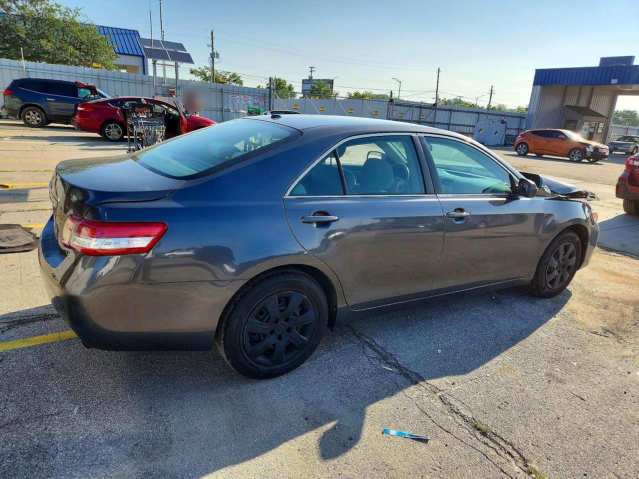 2010 TOYOTA CAMRY