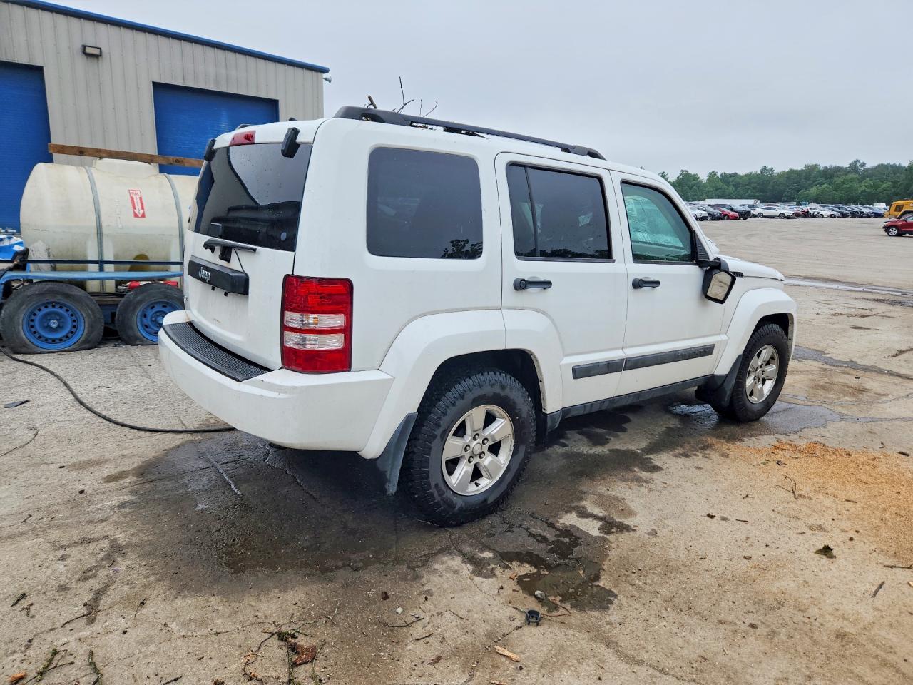 2012 JEEP LIBERTY