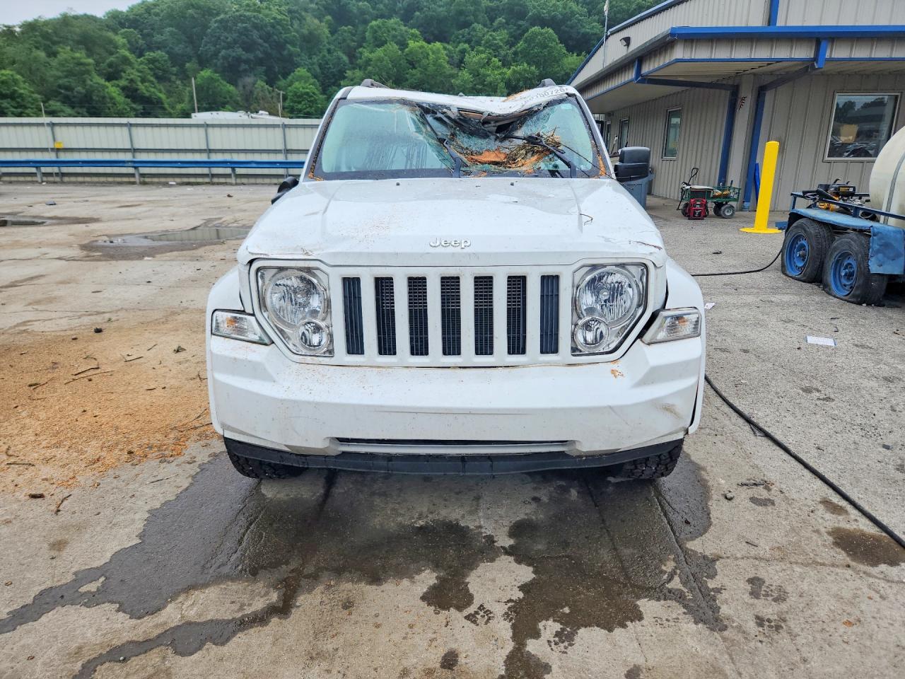 2012 JEEP LIBERTY