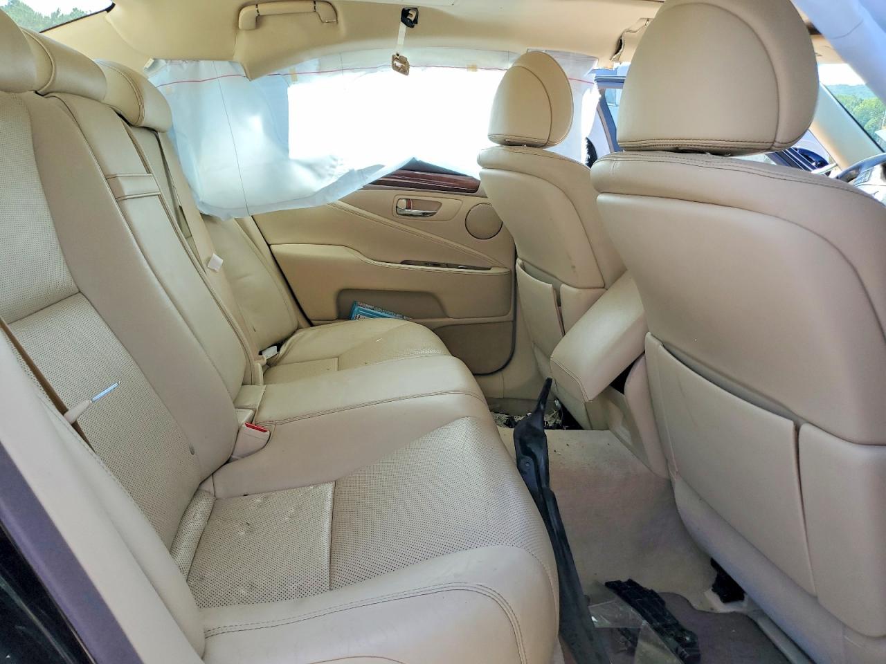 2013 LEXUS LS460