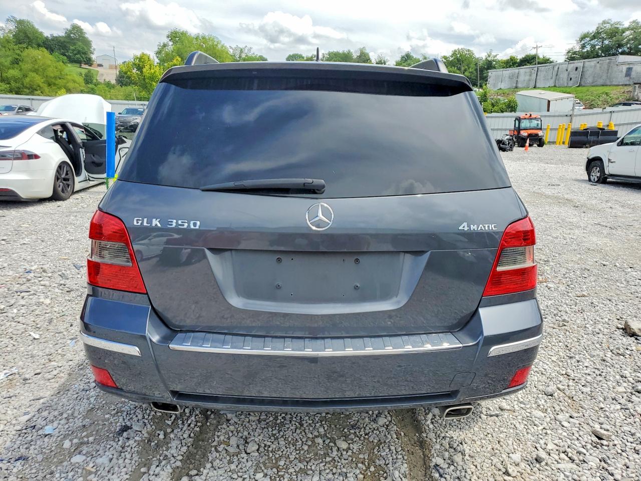 2011 MERCEDES-BENZ GLK-CLASS